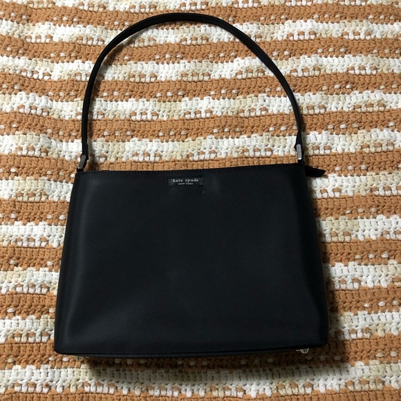kate spade Handbags - Vintage Kate Spade Nylon Shoulder Bag Purse